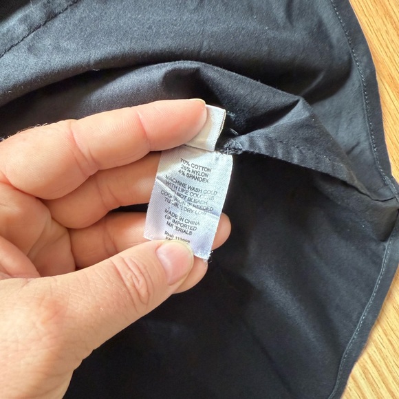 Margaret O’Leary Black Ruffle Blouse Size Medium - Picture 6 of 6